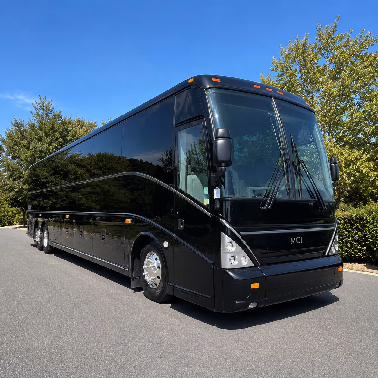 employee shuttle buses to the detroit auto show and huntington place