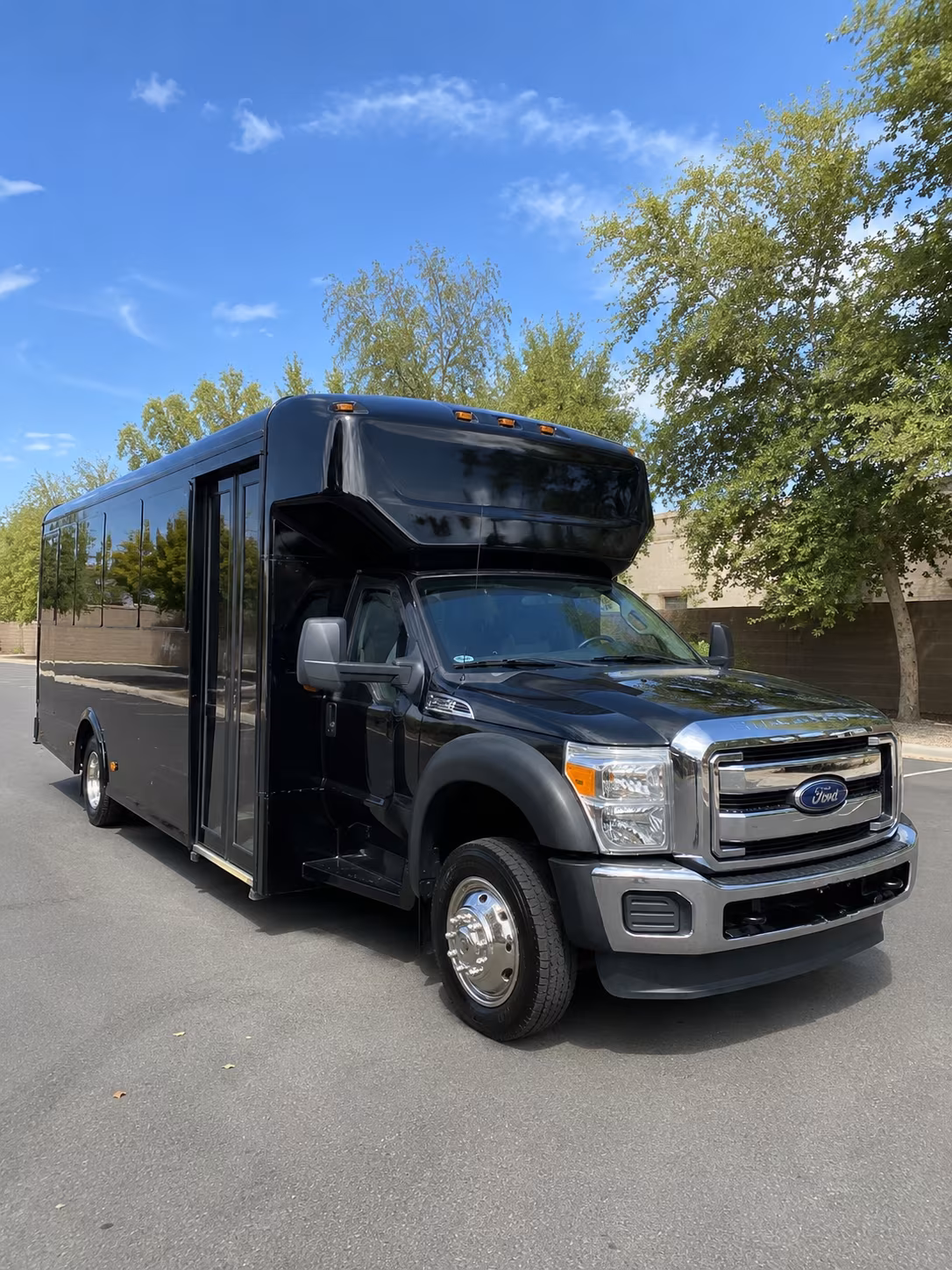sterling heights sporting event party bus rental
